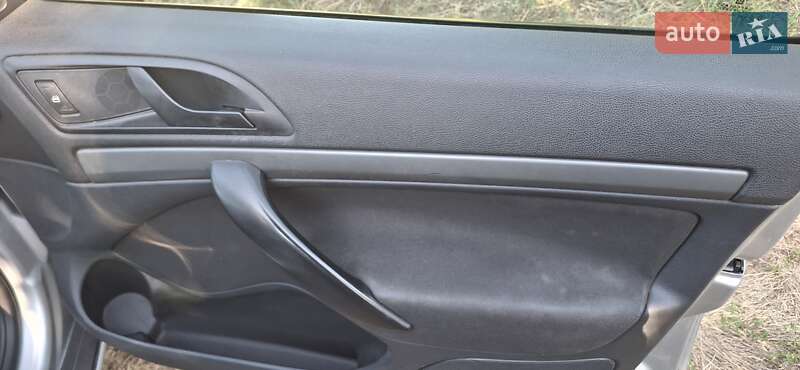 Лифтбек Skoda Octavia 2009 в Краматорске