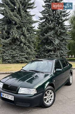 Лифтбек Skoda Octavia 2002 в Ровно