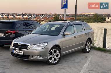 Универсал Skoda Octavia 2010 в 
