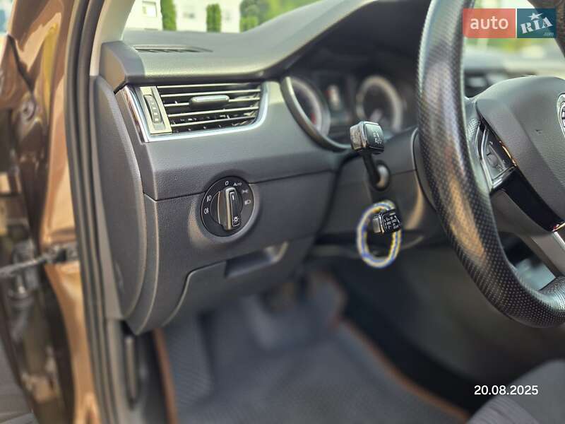 Универсал Skoda Octavia 2017 в Кропивницком