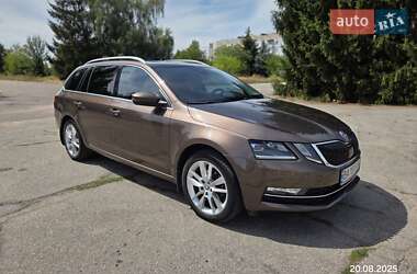 Універсал Skoda Octavia 2017 в Кропивницькому