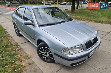 Ліфтбек Skoda Octavia 2003 в Вінниці