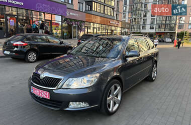 Универсал Skoda Octavia 2010 в Луцке