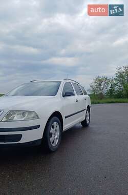 Универсал Skoda Octavia 2006 в Дубно