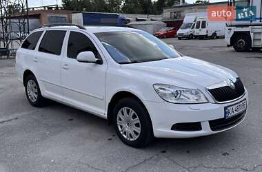 Універсал Skoda Octavia 2010 в Житомирі