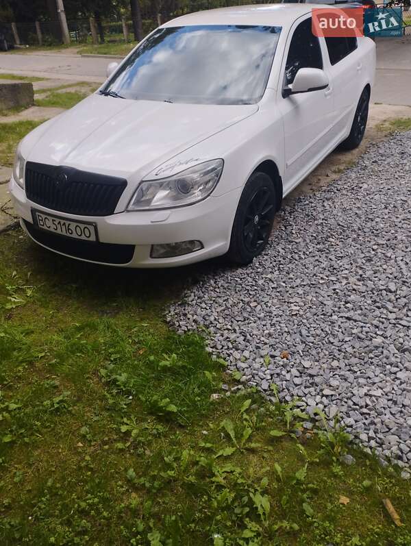 Ліфтбек Skoda Octavia 2009 в Ходореві