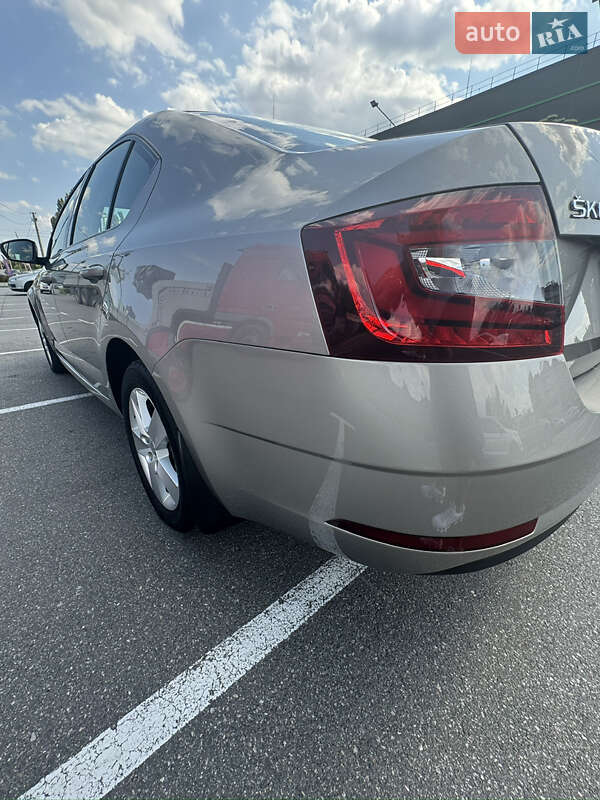 Ліфтбек Skoda Octavia 2017 в Києві фото 7 Ліфтбек Skoda Octavia 2017 в Києві