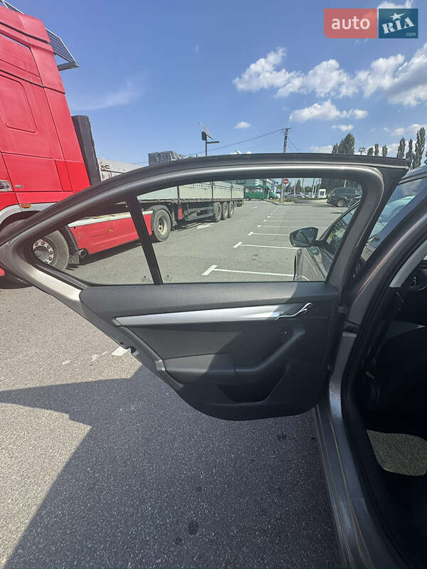 Ліфтбек Skoda Octavia 2017 в Києві фото 14 Ліфтбек Skoda Octavia 2017 в Києві