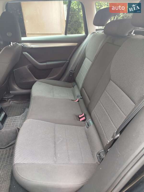 Універсал Skoda Octavia 2015 в Борисполі