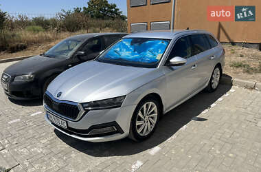 Универсал Skoda Octavia 2020 в Измаиле
