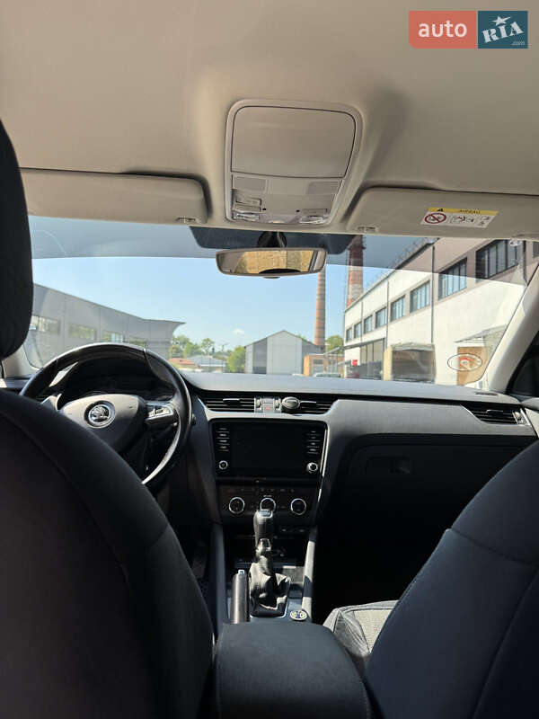 Універсал Skoda Octavia 2017 в Бориславі