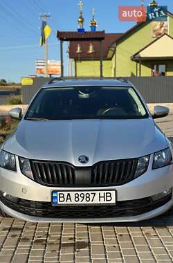 Универсал Skoda Octavia 2018 в Ольшанке