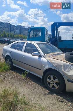 Лифтбек Skoda Octavia 2002 в Киеве