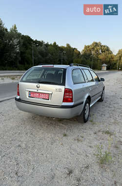 Универсал Skoda Octavia 2010 в 