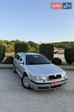 Универсал Skoda Octavia 2010 в 