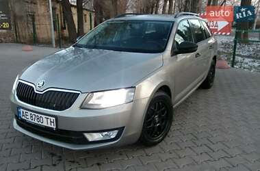 Универсал Skoda Octavia 2013 в Кривом Роге