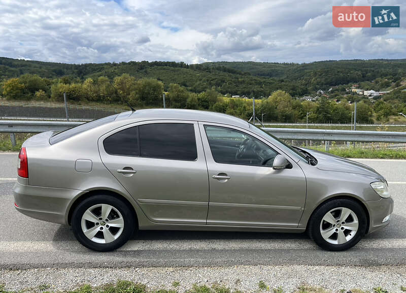 Лифтбек Skoda Octavia 2008 в Львове