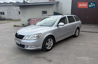 Универсал Skoda Octavia 2012 в Калуше