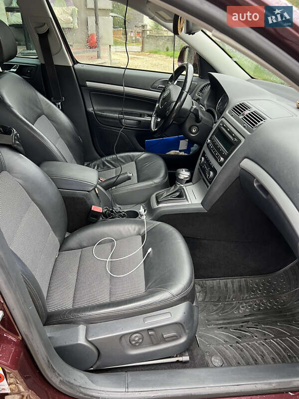 Универсал Skoda Octavia 2011 в Теребовле