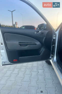 Лифтбек Skoda Octavia 2008 в 