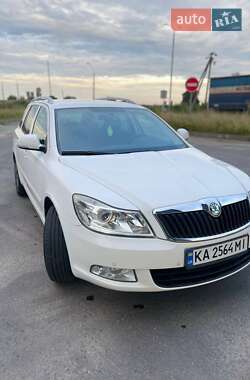 Универсал Skoda Octavia 2011 в Любаре