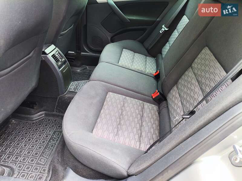 Универсал Skoda Octavia 2012 в Луцке