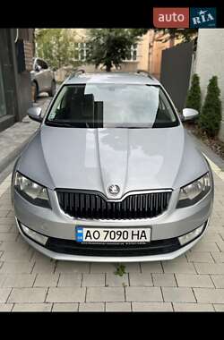 Универсал Skoda Octavia 2013 в Ужгороде