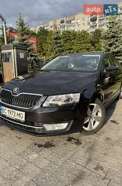 Лифтбек Skoda Octavia 2016 в Львове
