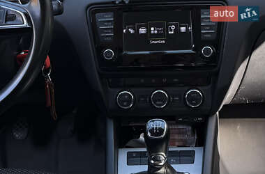 Лифтбек Skoda Octavia 2016 в 