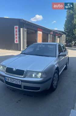 Лифтбек Skoda Octavia 2001 в 