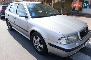 Универсал Skoda Octavia 2001 в Киеве
