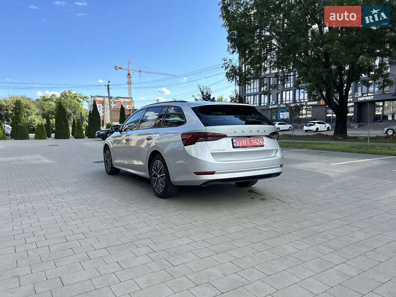 Универсал Skoda Octavia 2021 в Чопе