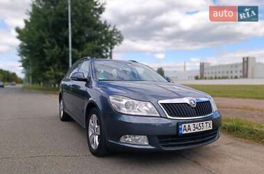 Универсал Skoda Octavia 2010 в Киеве