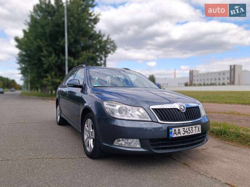Skoda Octavia 2010 Skoda Octavia 2010