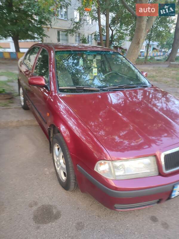 Ліфтбек Skoda Octavia 1999 в Черкасах фото 8 Ліфтбек Skoda Octavia 1999 в Черкасах