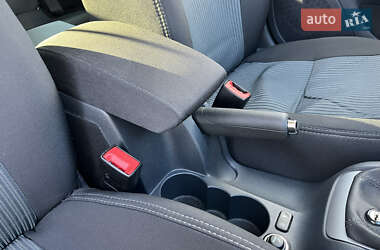 Лифтбек Skoda Octavia 2012 в 