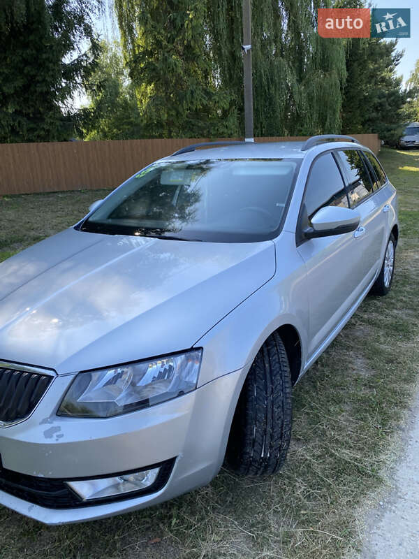 Универсал Skoda Octavia 2014 в Тысменице