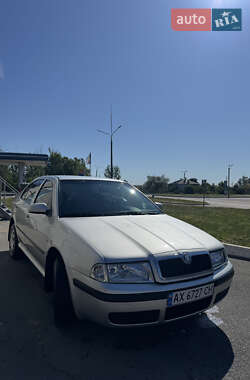 Лифтбек Skoda Octavia 2005 в 