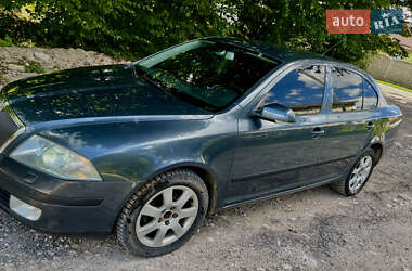 Ліфтбек Skoda Octavia 2006 в Рівному