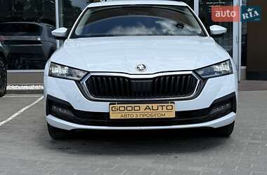 Лифтбек Skoda Octavia 2023 в Полтаве