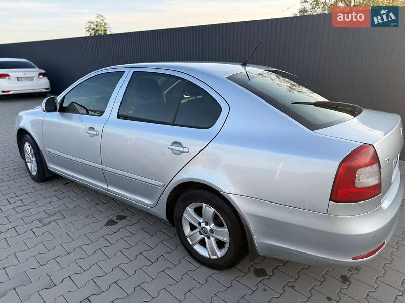 Ліфтбек Skoda Octavia 2012 в Летичіві