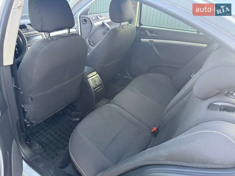 Ліфтбек Skoda Octavia 2012 в Летичіві