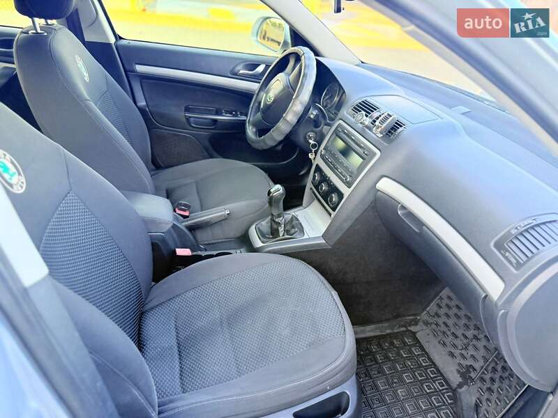 Ліфтбек Skoda Octavia 2012 в Летичіві