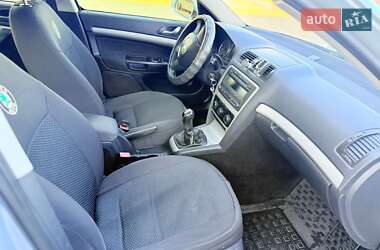 Лифтбек Skoda Octavia 2012 в 