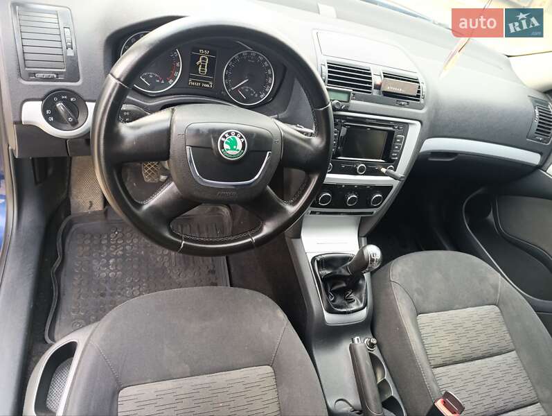 Универсал Skoda Octavia 2010 в Брошневе-Осаде