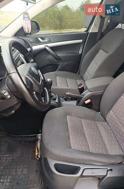 Универсал Skoda Octavia 2010 в 