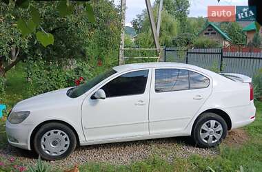 Лифтбек Skoda Octavia 2010 в 