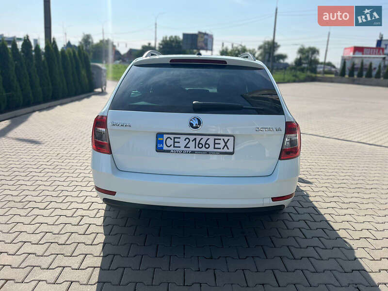 Універсал Skoda Octavia 2017 в Чернівцях