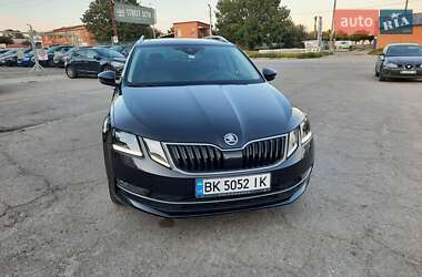 Универсал Skoda Octavia 2018 в Полтаве