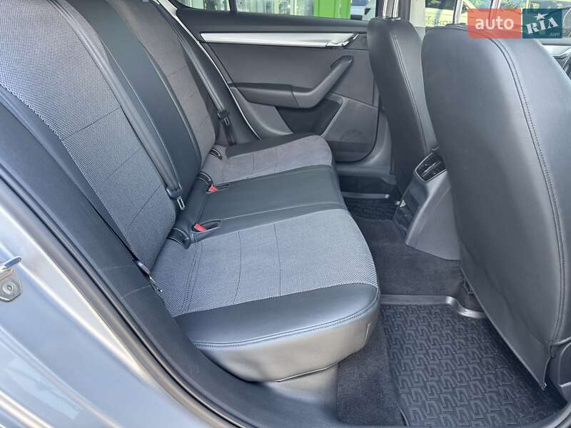Лифтбек Skoda Octavia 2013 в Киеве